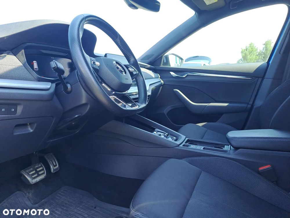 Skoda Octavia 2.0 TDI Style DSG - 24