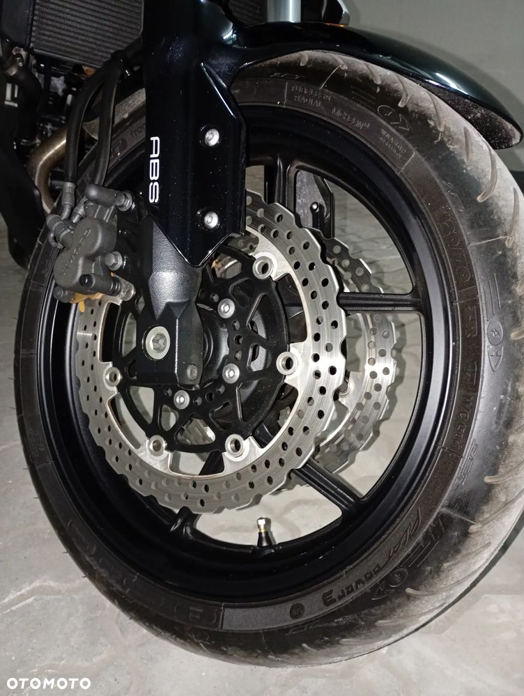 Kawasaki Versys 650 - 13