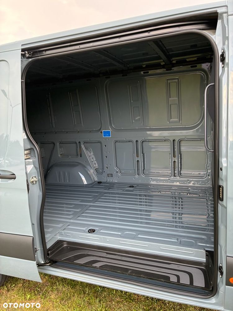 Mercedes-Benz SPRINTER 315 CDI Furgon PRO L2H1 - 16