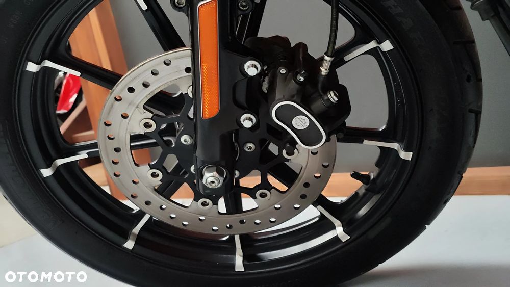Harley-Davidson Sportster - 28