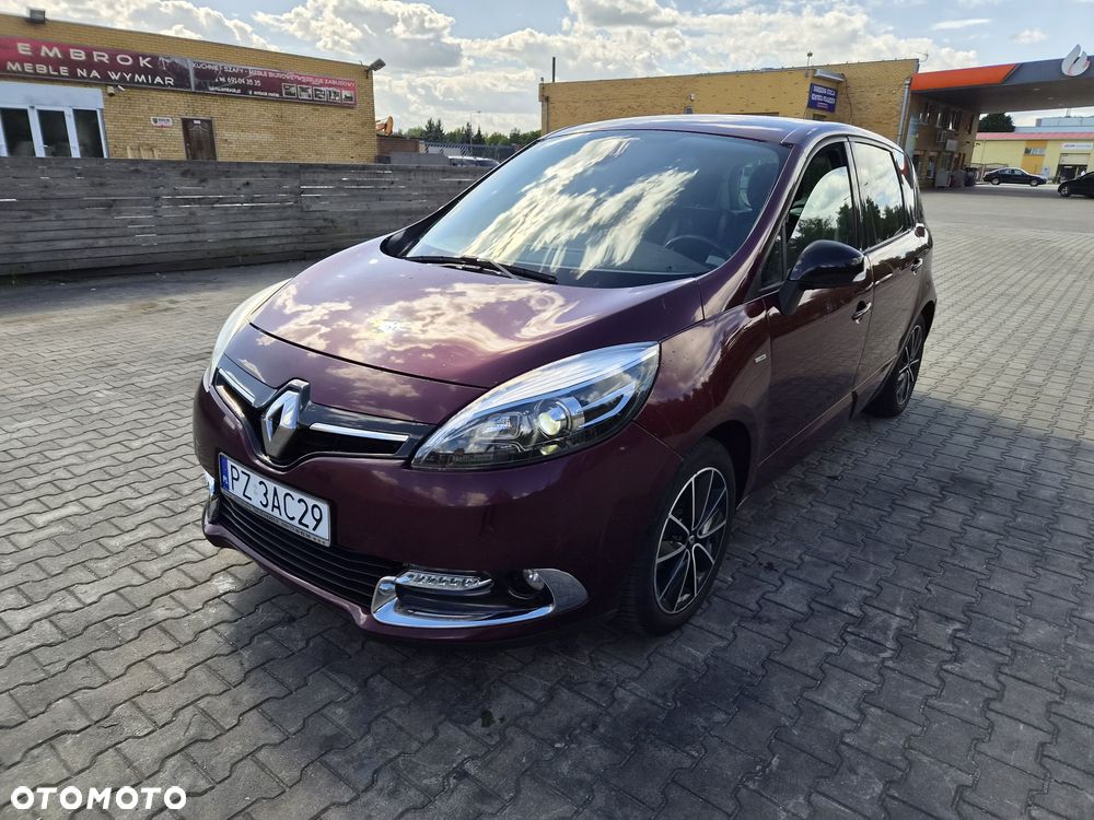 Renault Scenic 2013 photo 2