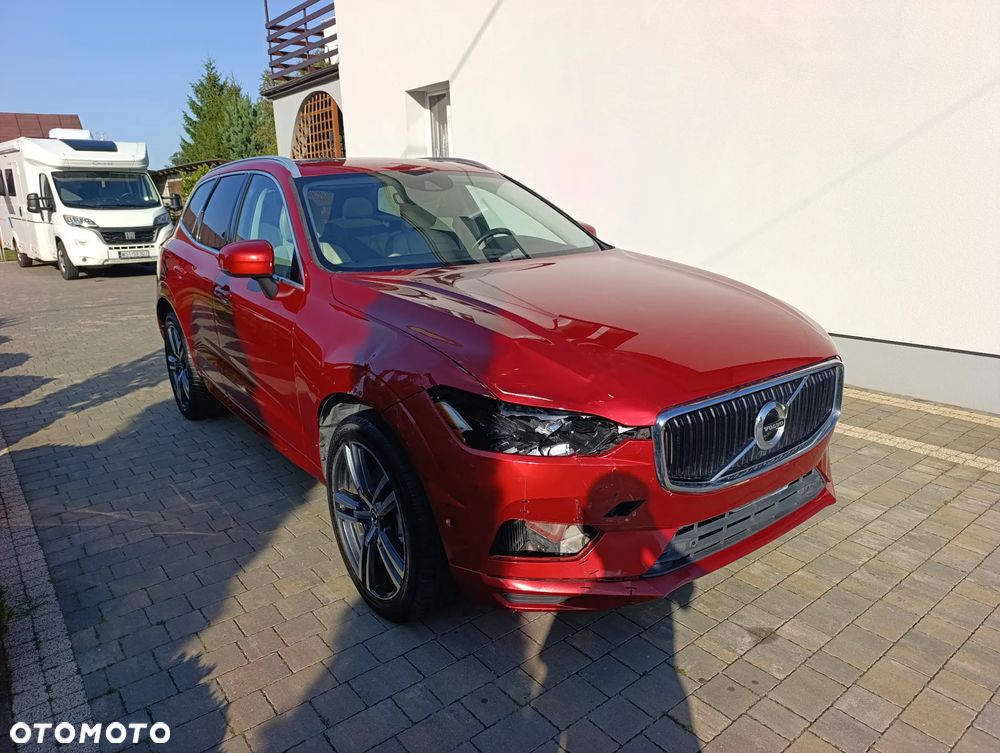 Volvo XC 60 T5 GPF AWD Momentum - 1