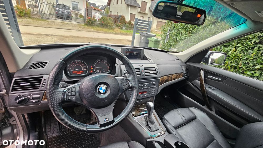 BMW X3 - 25