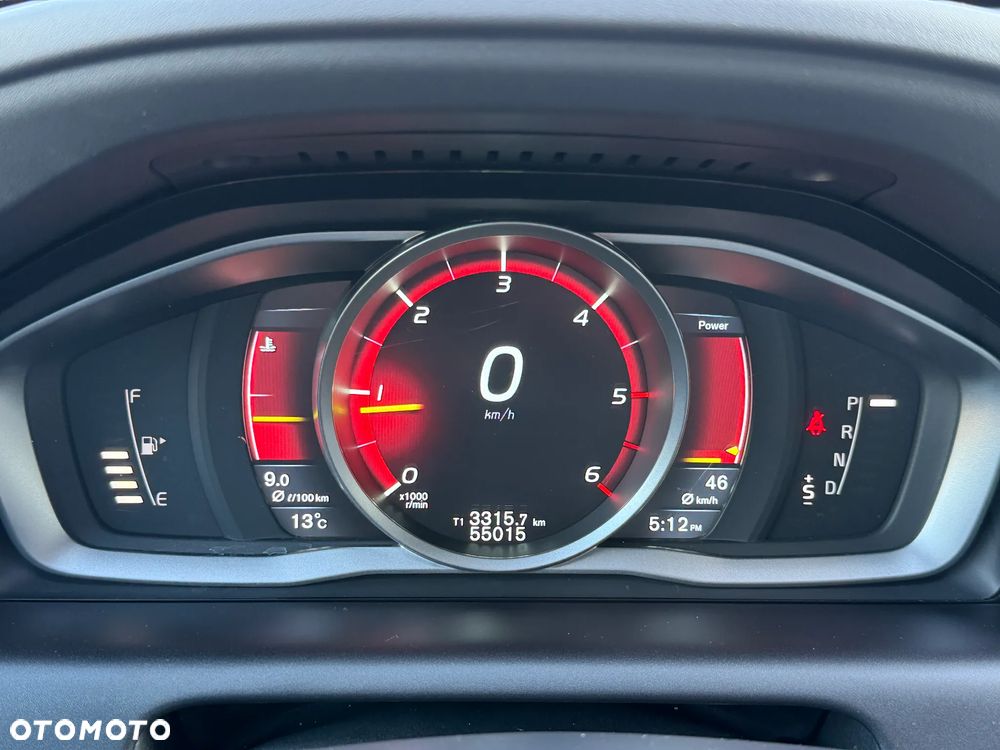 Volvo XC 60 D4 Drive-E Ocean Race - 12