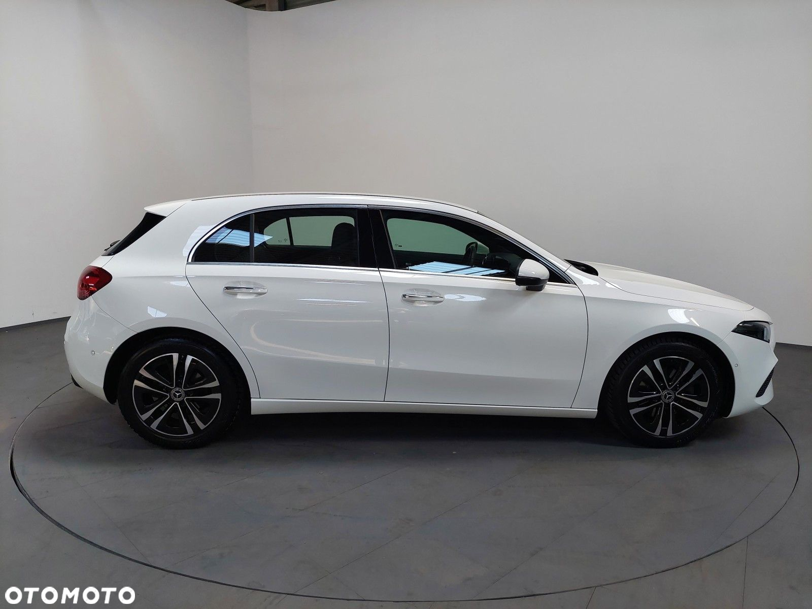 Mercedes-Benz Klasa A 200 Progressive 7G-DCT - 8