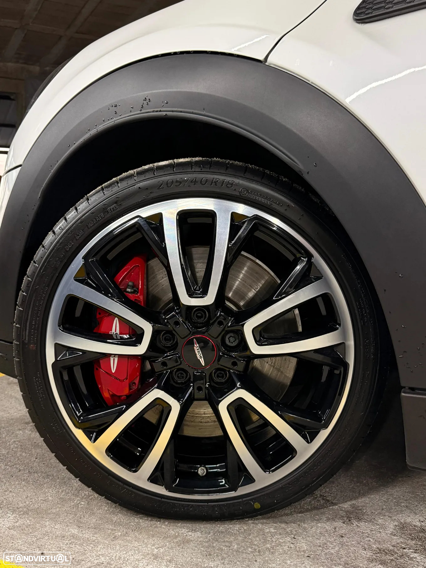 MINI 3 Portas John Cooper Works Plus Auto Desportiva - 13