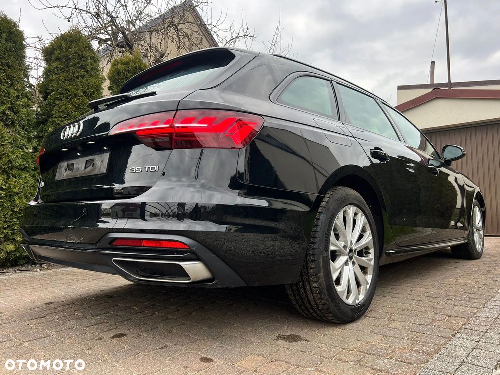 Audi A4 Avant 35 TDI Sport S tronic - 25
