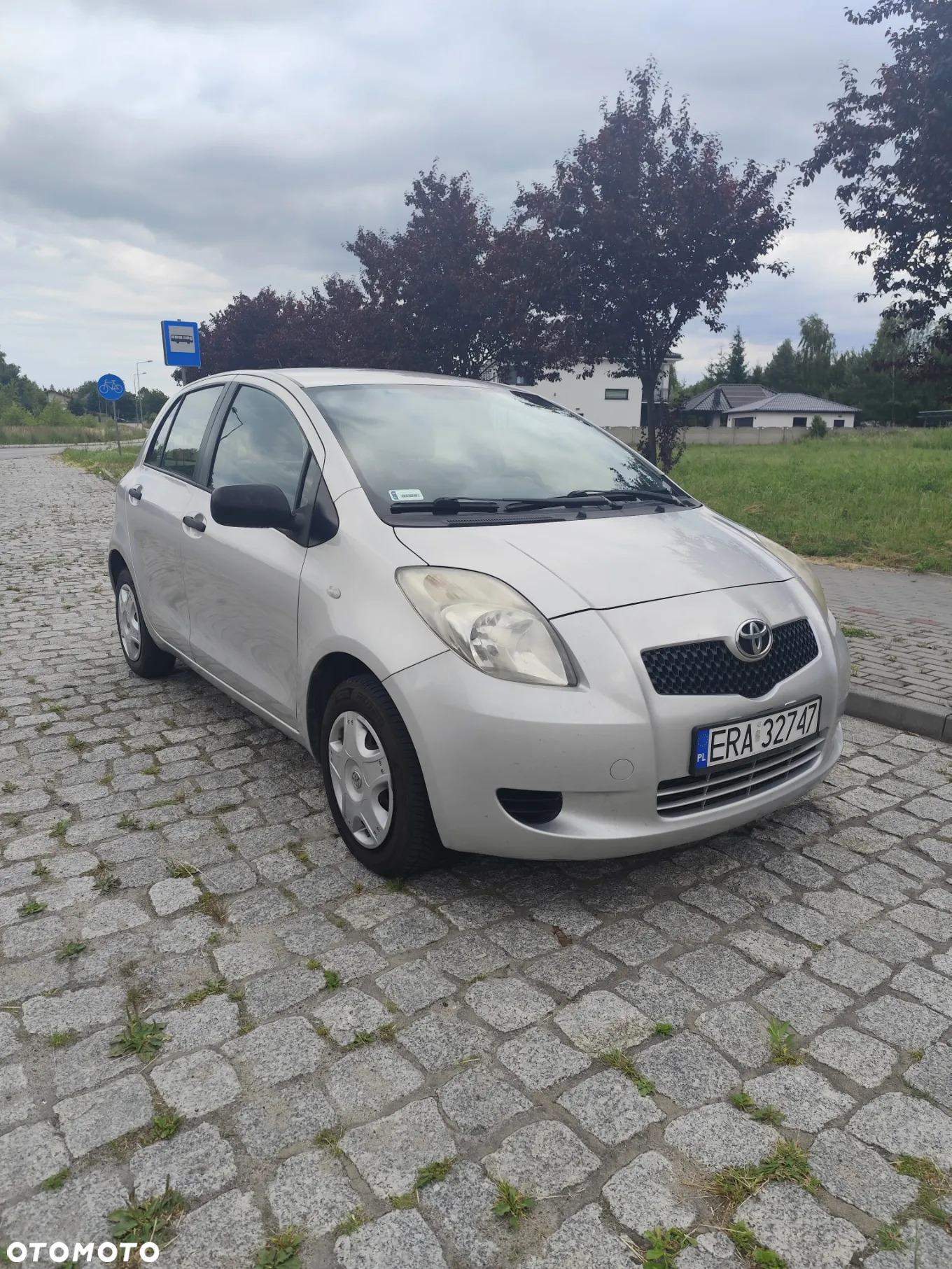 Toyota Yaris 1.0 Luna A/C - 3