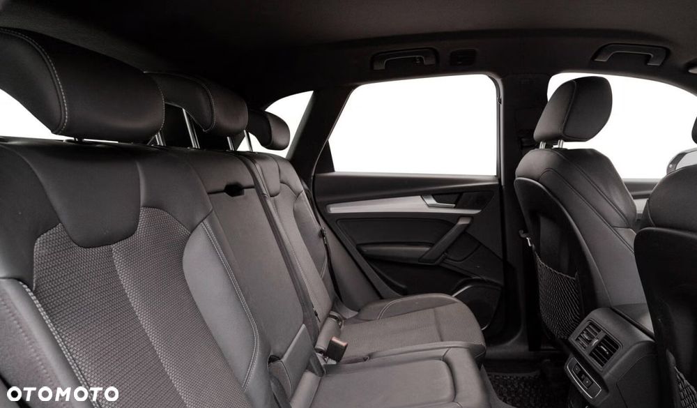 Audi Q5 55 TFSI e Quattro S tronic - 16
