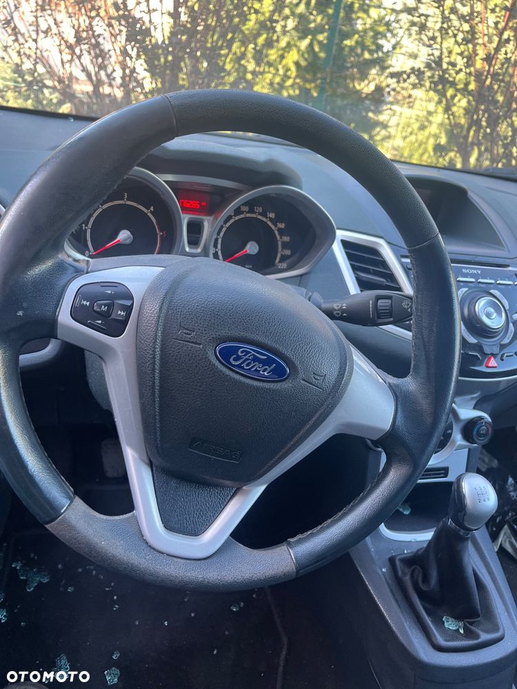 Ford Fiesta 1.6 TDCi Gold X - 13