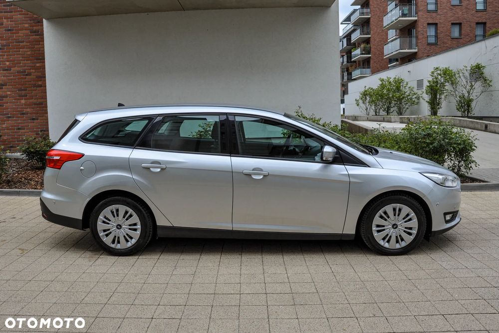 Ford Focus - 5
