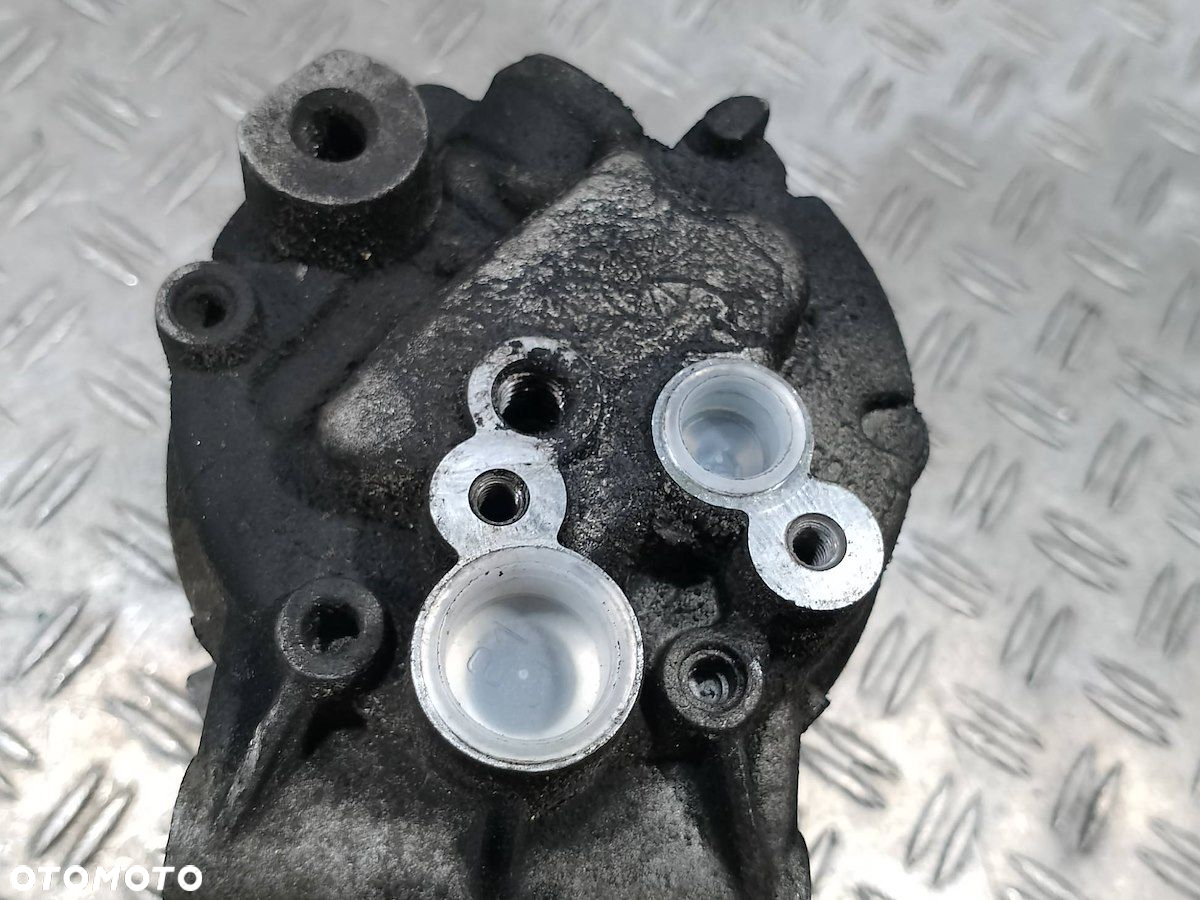 POMPA, SPRĘŻARKA KLIMATYZACJI RENAULT SCENIC II 8200309193  01140018 1.9 - 5