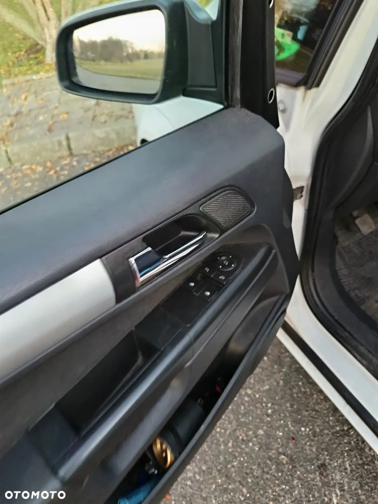 Opel Zafira 1.6 Enjoy - 13