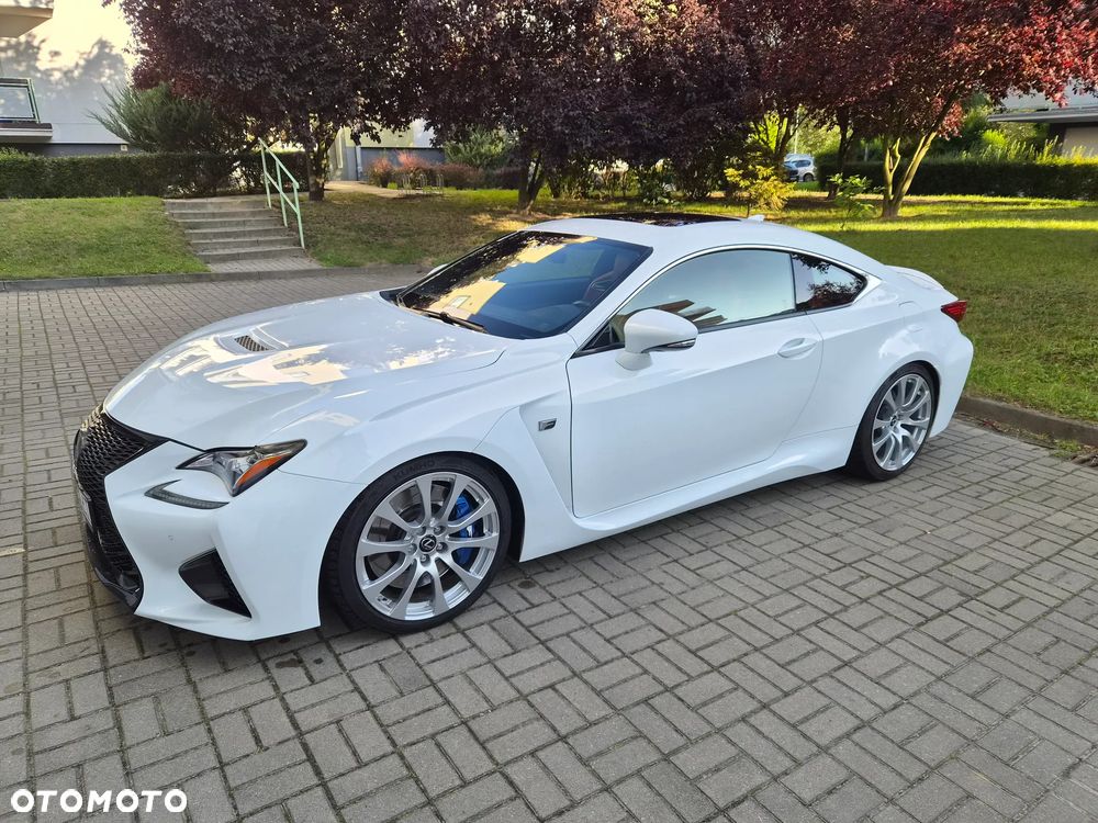Lexus RC - 1
