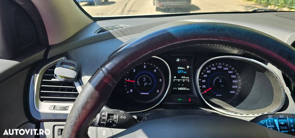 Hyundai Grand Santa Fe 2.2 CRDi 4WD Automatik Luxury - 28