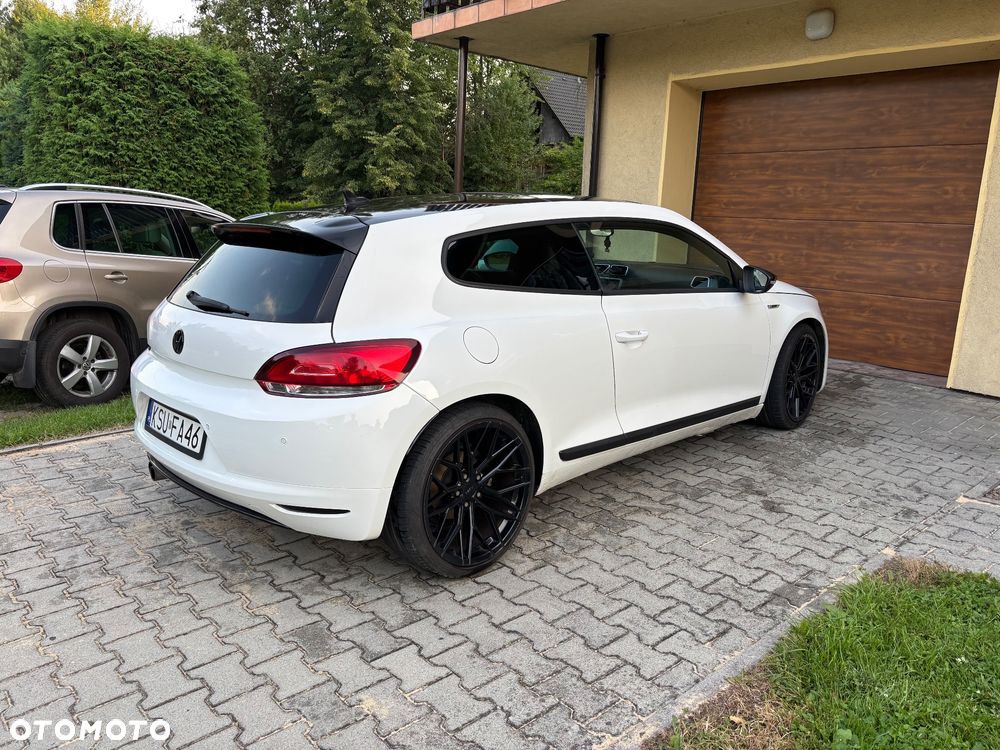 Volkswagen Scirocco 2.0 TDI - 8