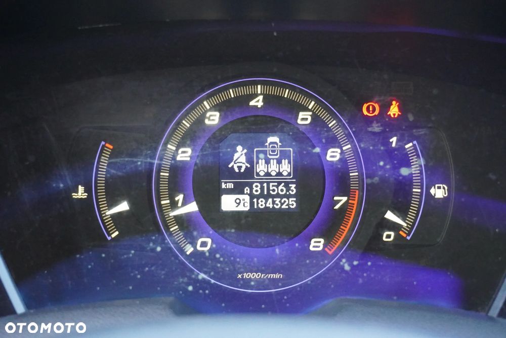 Honda Civic 1.8 Executive NAVI i-SHIFT - 36