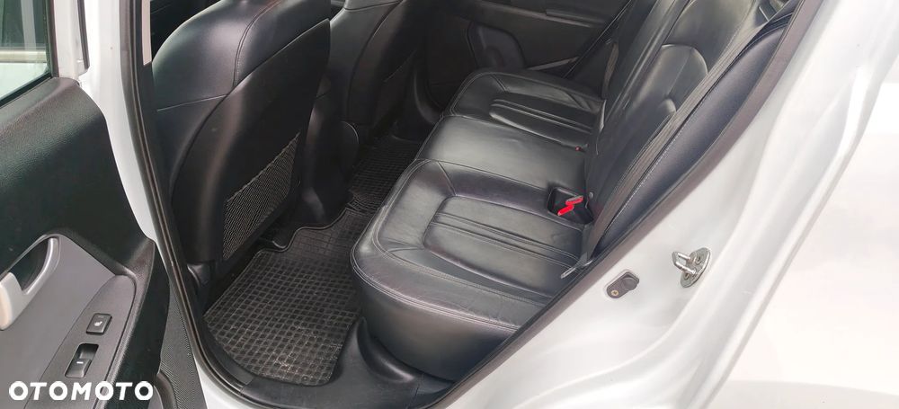 Kia Sportage 2.0 CRDI XL - 20