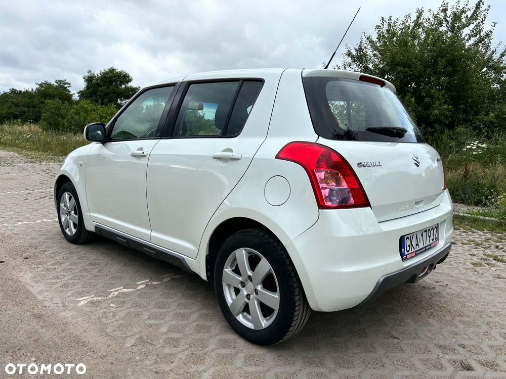 Suzuki Swift 1.3 GC (klm) - 4
