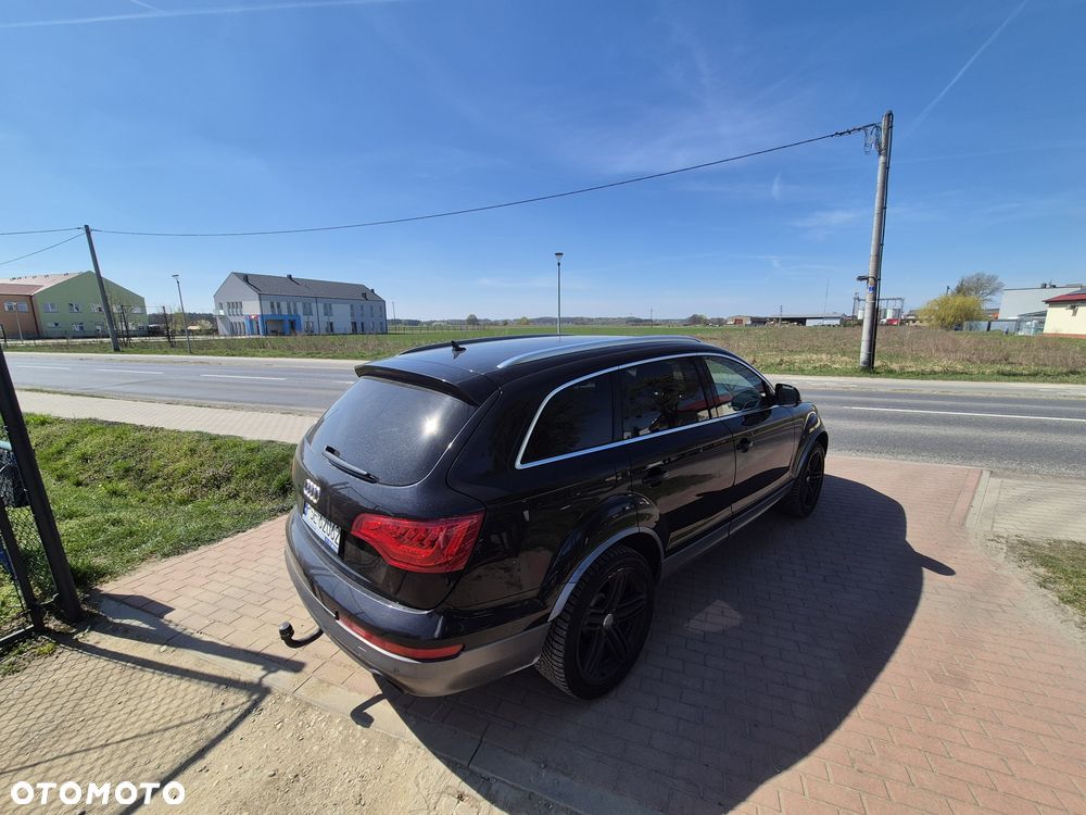 Audi Q7 - 5