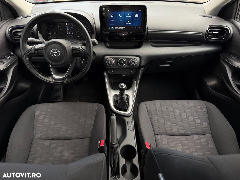 Toyota Yaris 1.5 VVT-i Style - 11