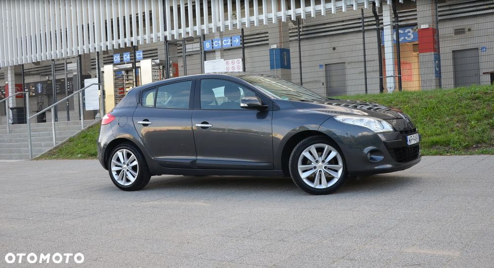 Renault Megane 1.6 16V 110 TomTom Edition - 11