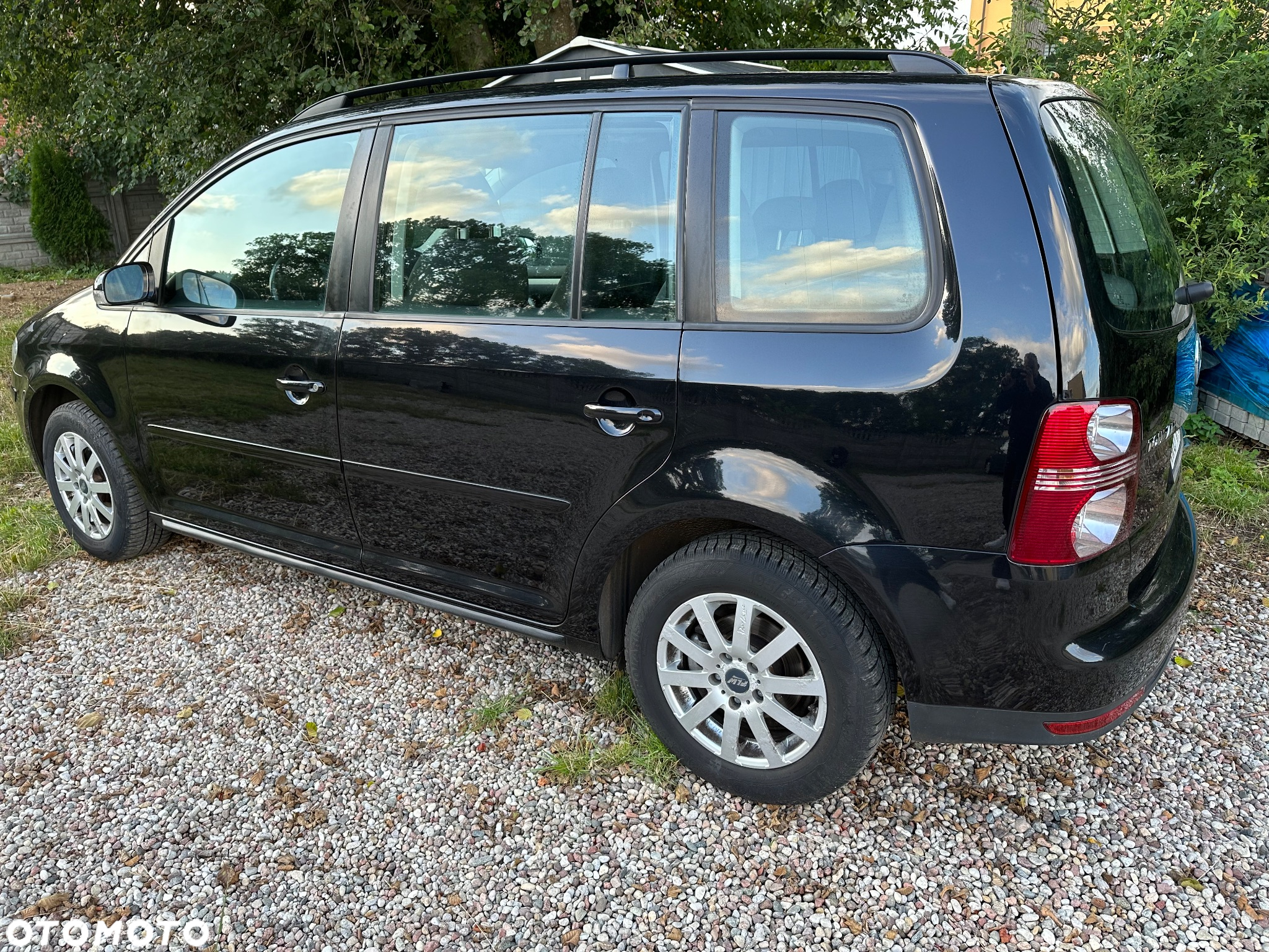 Volkswagen Touran 2.0 TDI Highline - 6