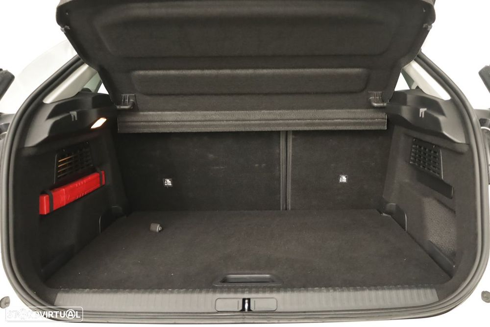 Citroën C4 1.2 PureTech Plus - 23
