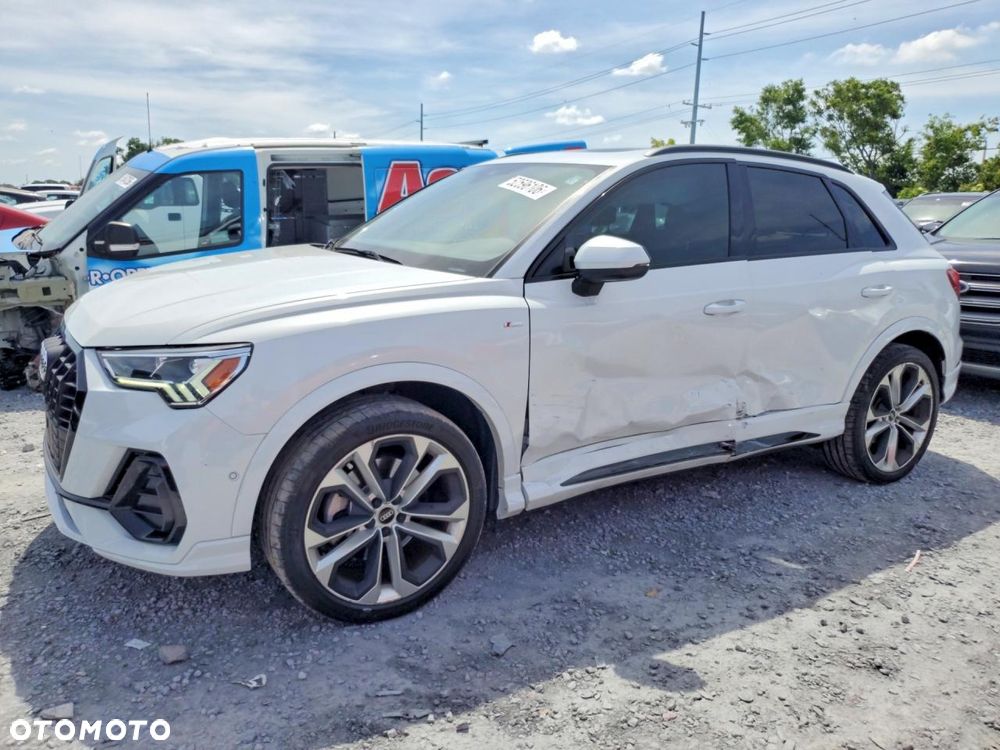 Audi Q3 45 TFSI Quattro S tronic S line - 2
