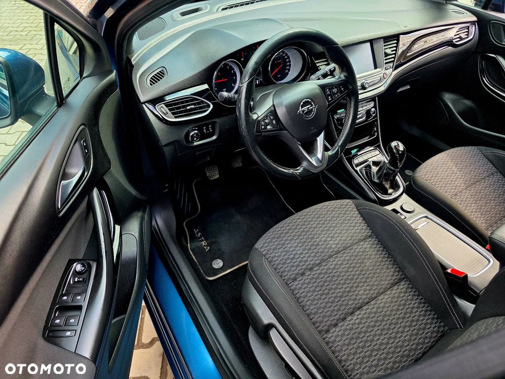 Opel Astra 1.4 T Elite S&S - 12
