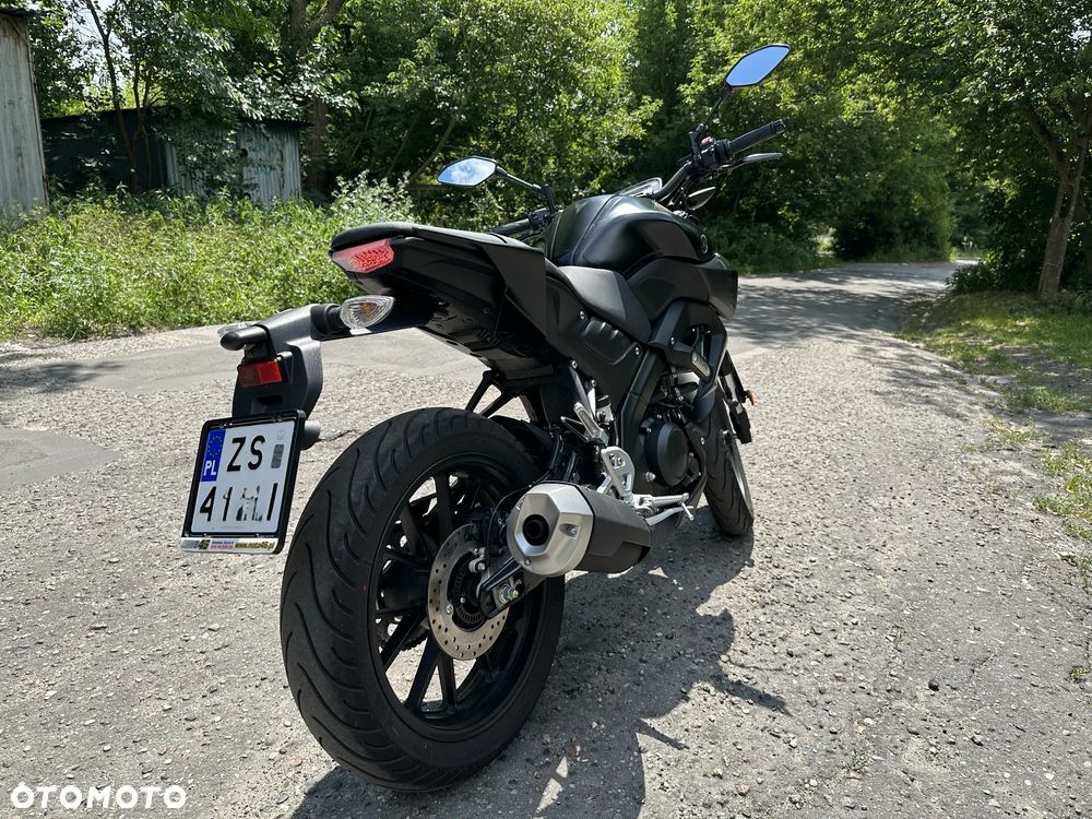 Yamaha MT - 8