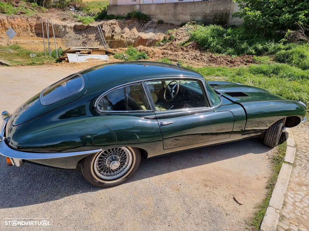 Jaguar E-Type - 4