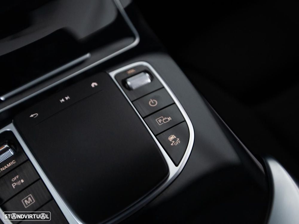 Mercedes-Benz GLC 300 de 4Matic - 33
