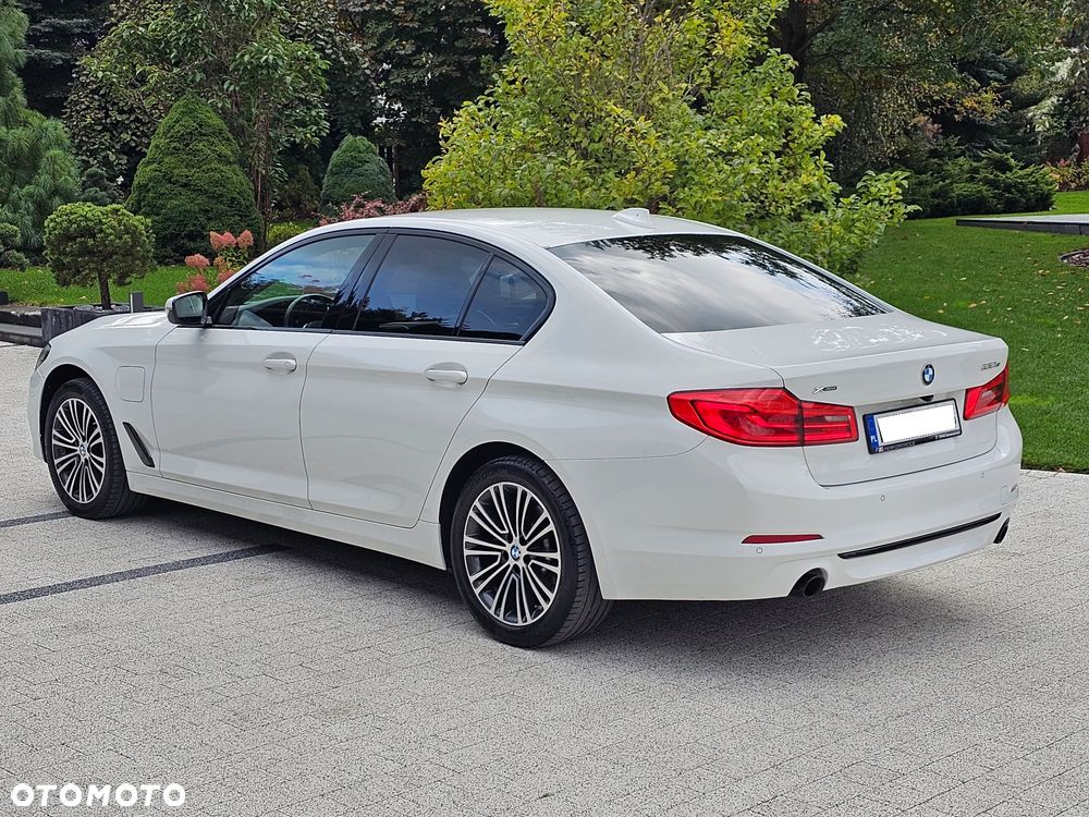 BMW Seria 5 530e iPerformance M Sport sport - 3