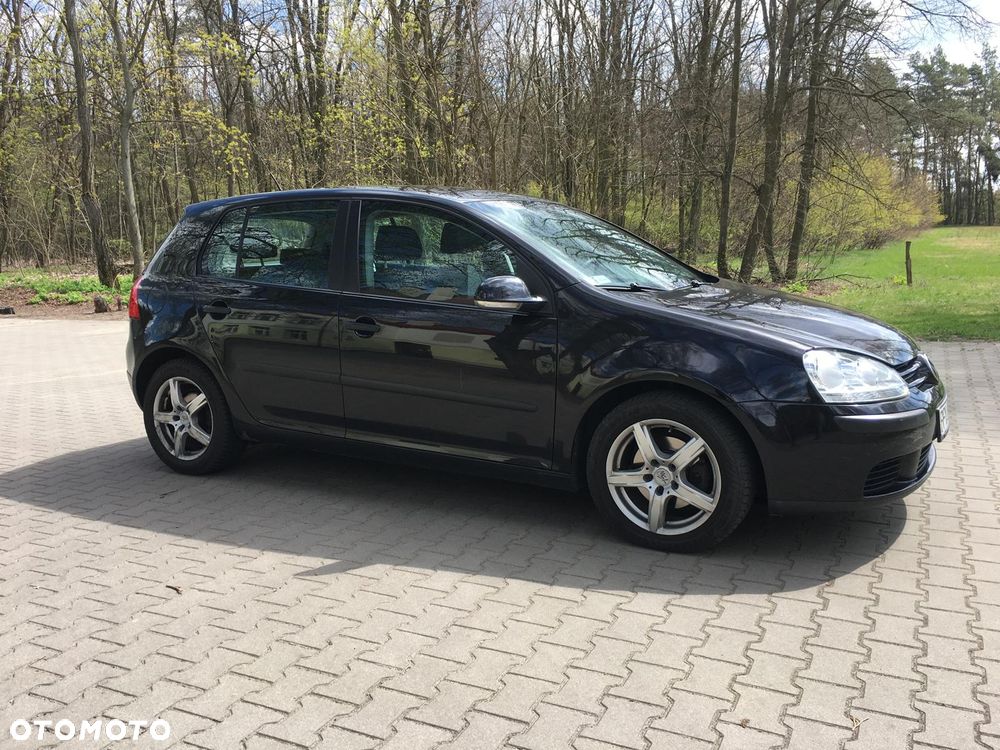 Volkswagen Golf 1.6 Trendline - 4