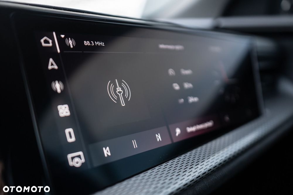 Audi Q5 Sportback - 25