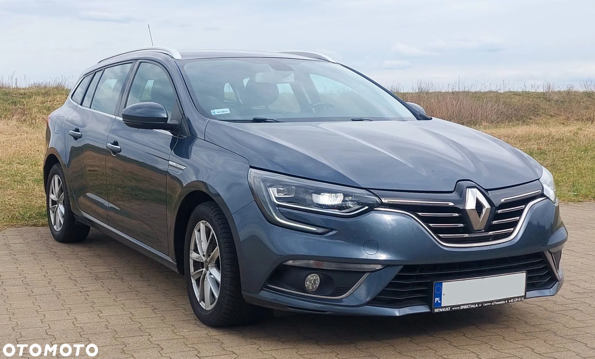 Renault Megane 1.3 TCe FAP Intens EDC - 1