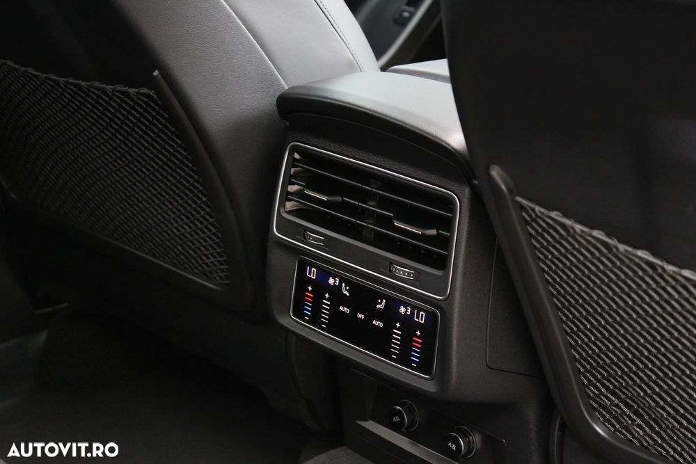 Audi RS Q8 4.0 TFSI quattro MHEV Tiptronic - 23