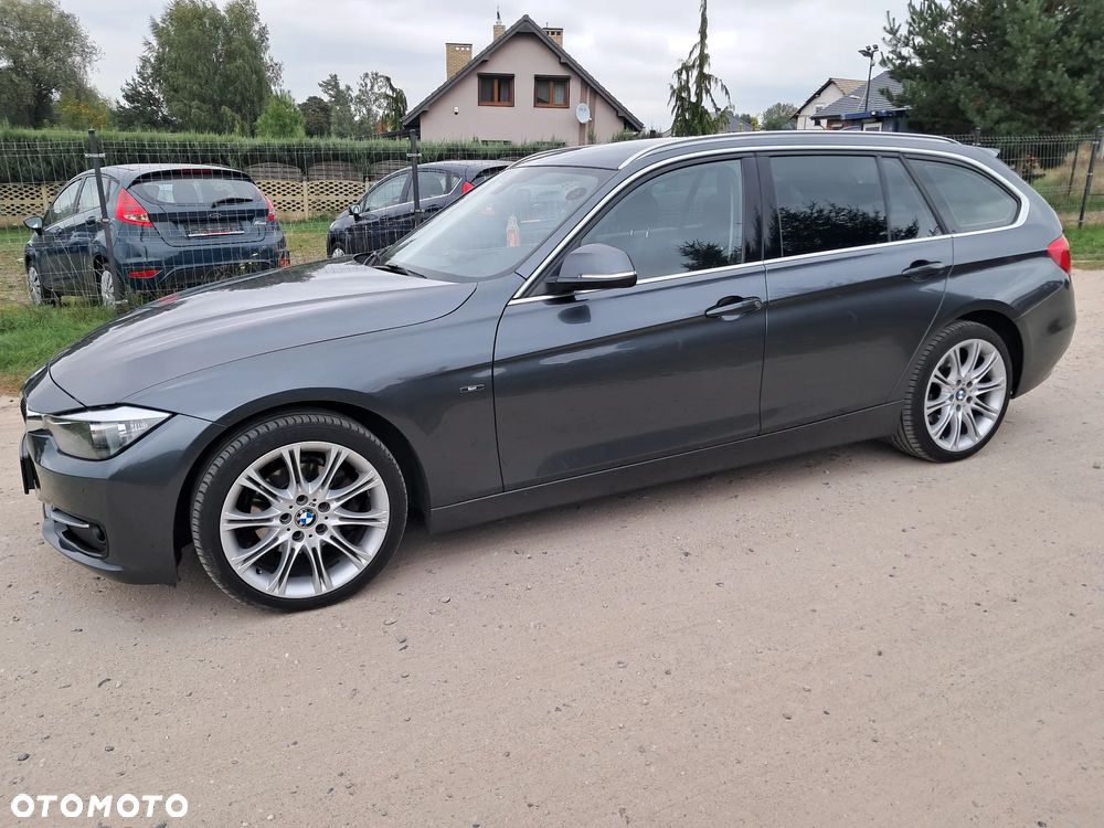 BMW Seria 3 320d Sport Line - 4