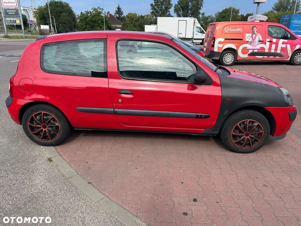 Renault Clio 1.2 Authentique - 4