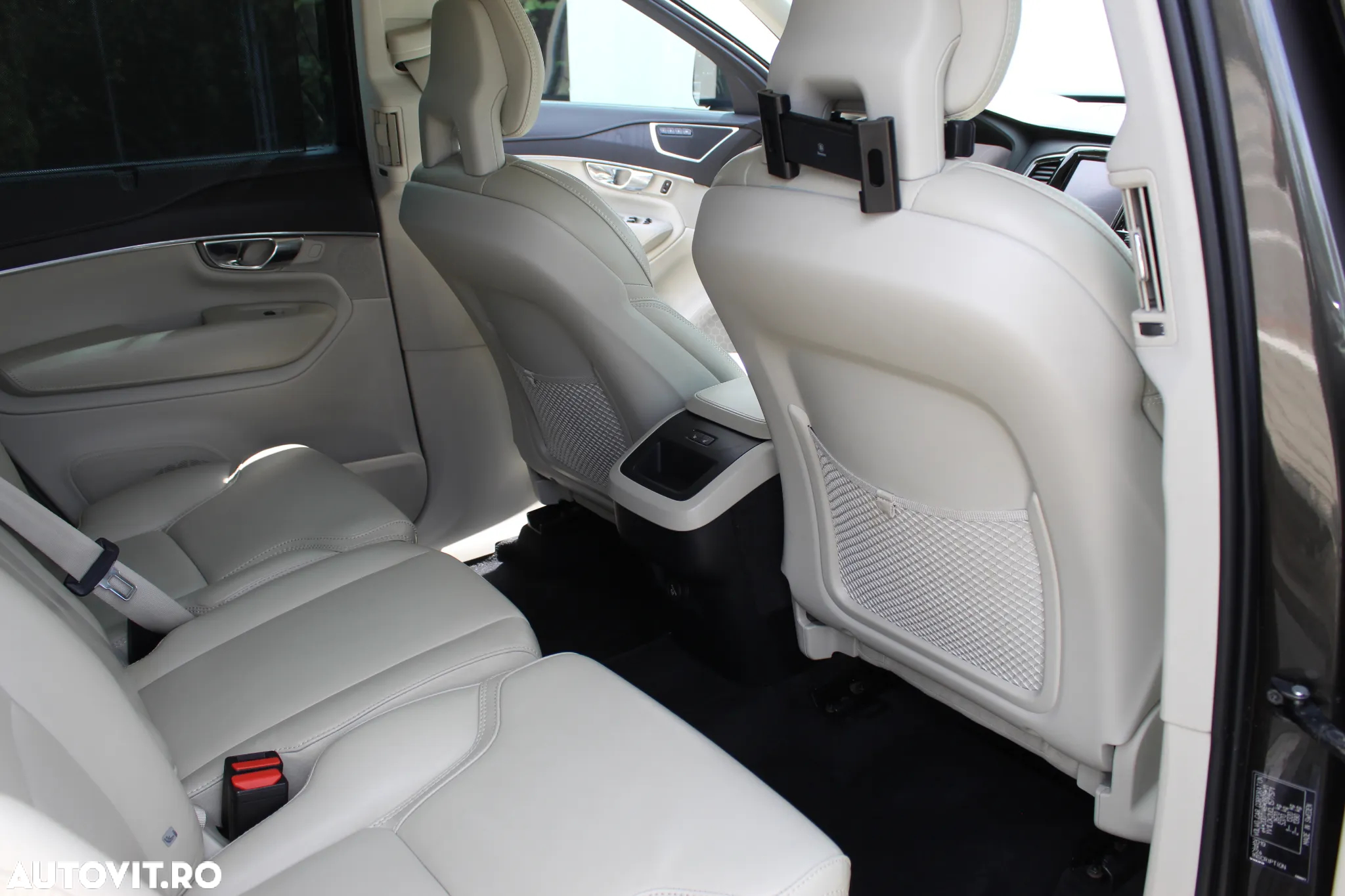 Volvo XC 90 B5 MHEV AWD 5 locuri Inscription - 35
