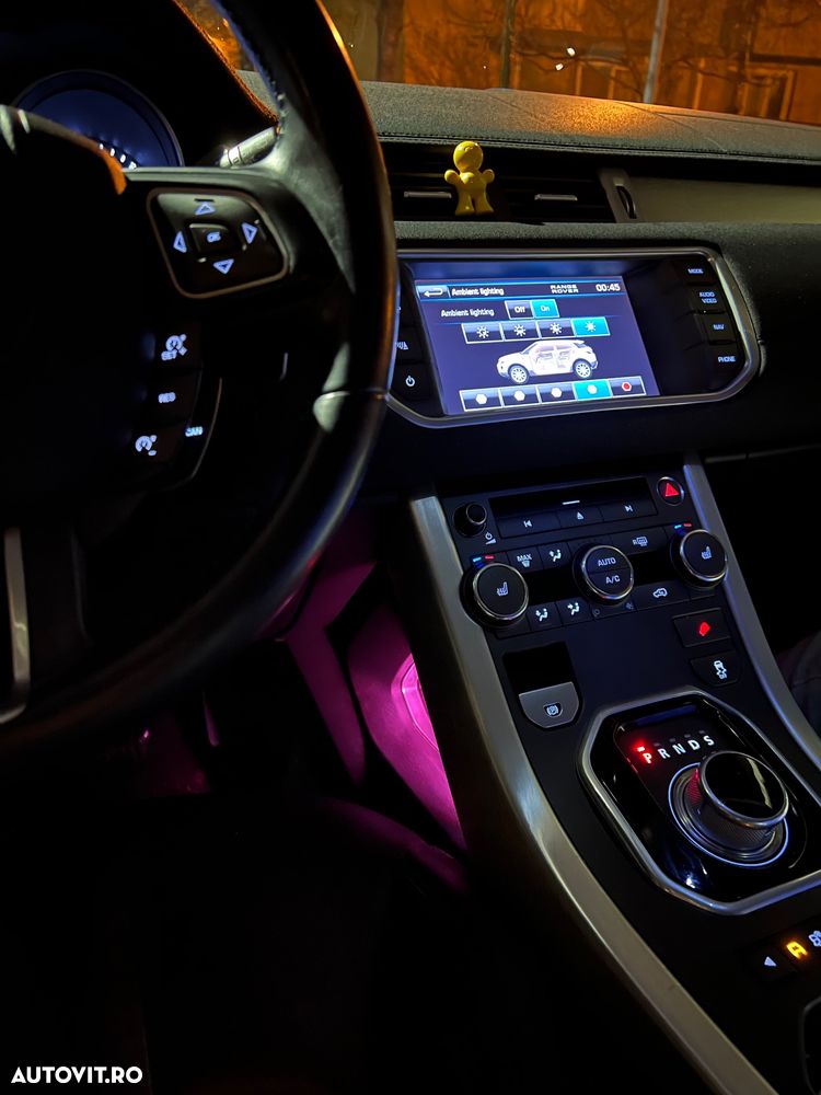 Land Rover Range Rover Evoque - 15