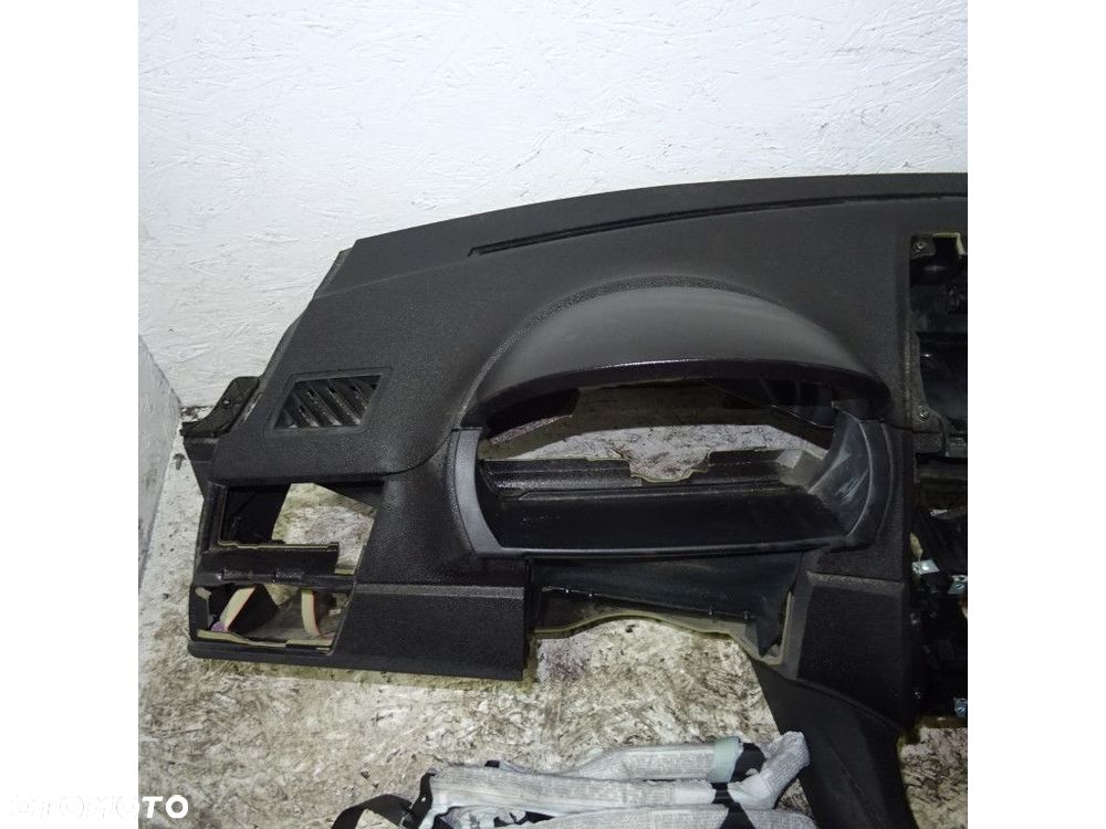 BMW X3 E83 DESKA KOKPIT AIRBAG KONSOLA - 4