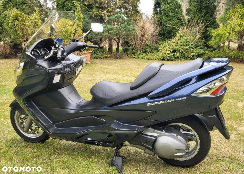 Suzuki Burgman - 5