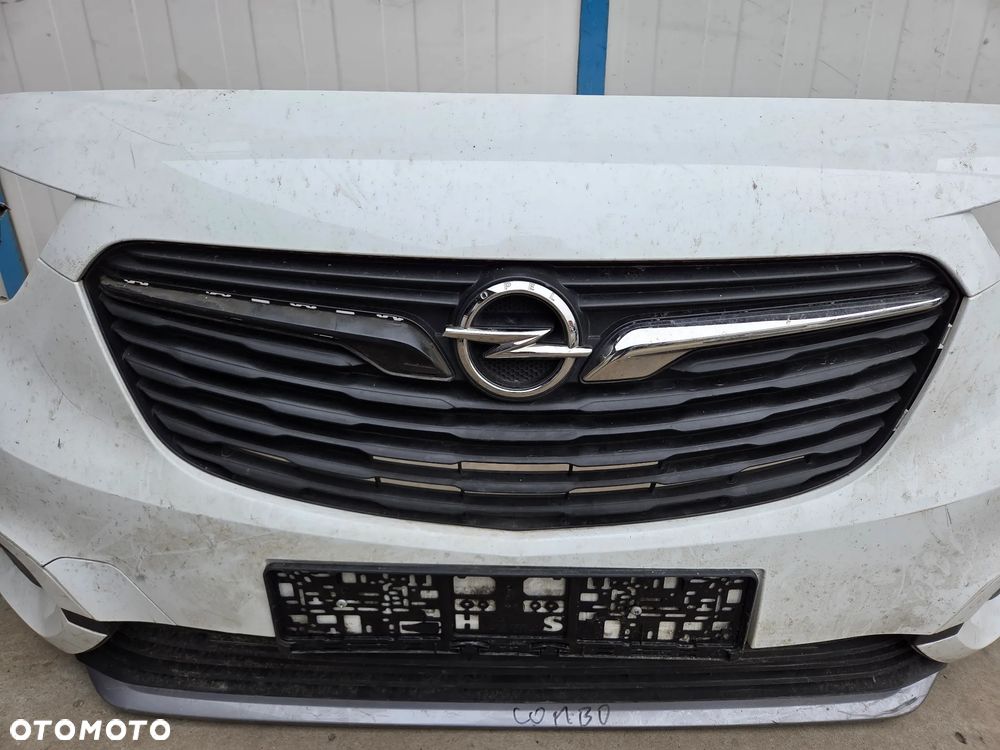 Zderzak przedni Opel Combo E - 6