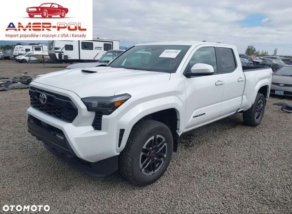 Toyota Tacoma - 2