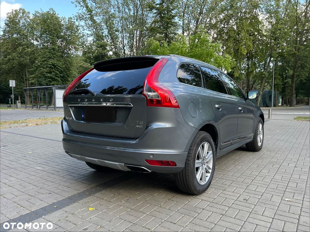 Volvo XC 60 - 8