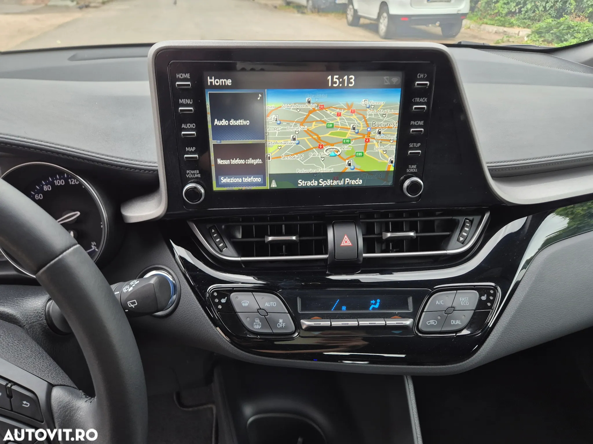 Toyota C-HR 1.8 Hybrid Business Edition - 16