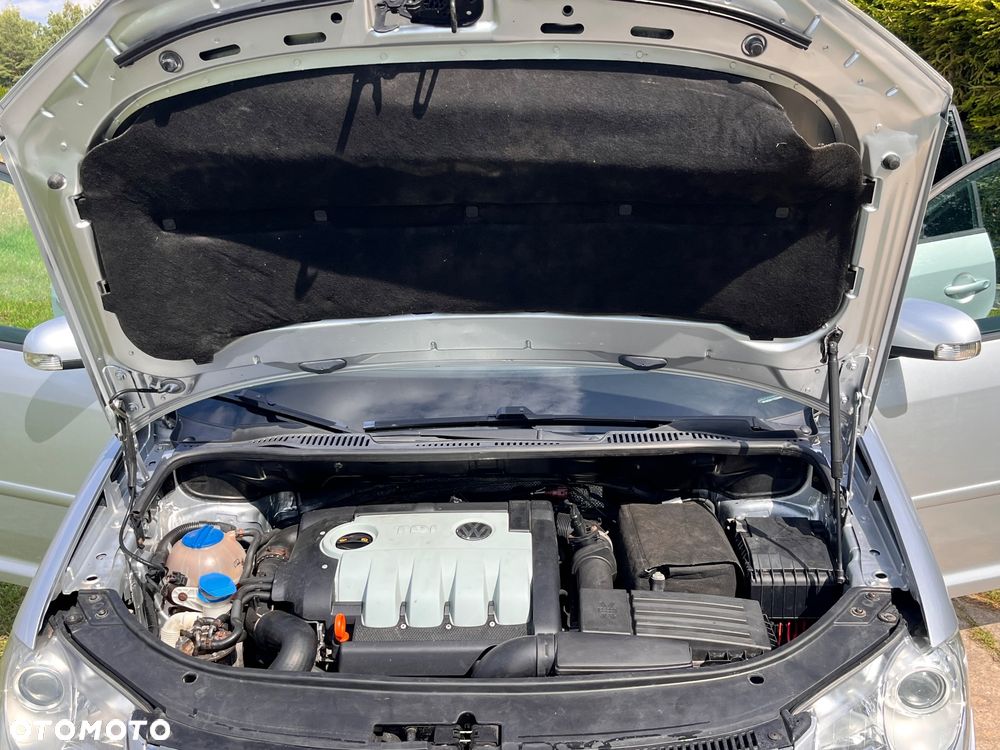 Volkswagen Touran 1.9 TDI DPF DSG Highline - 35