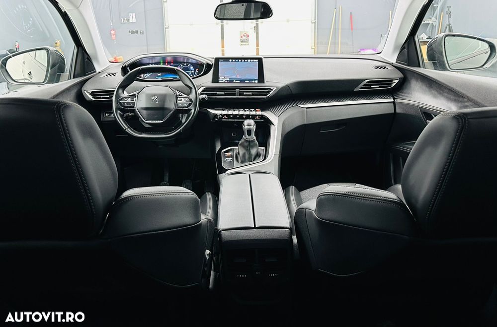 Peugeot 3008 PureTech 130 Stop & Start GPF Allure - 7